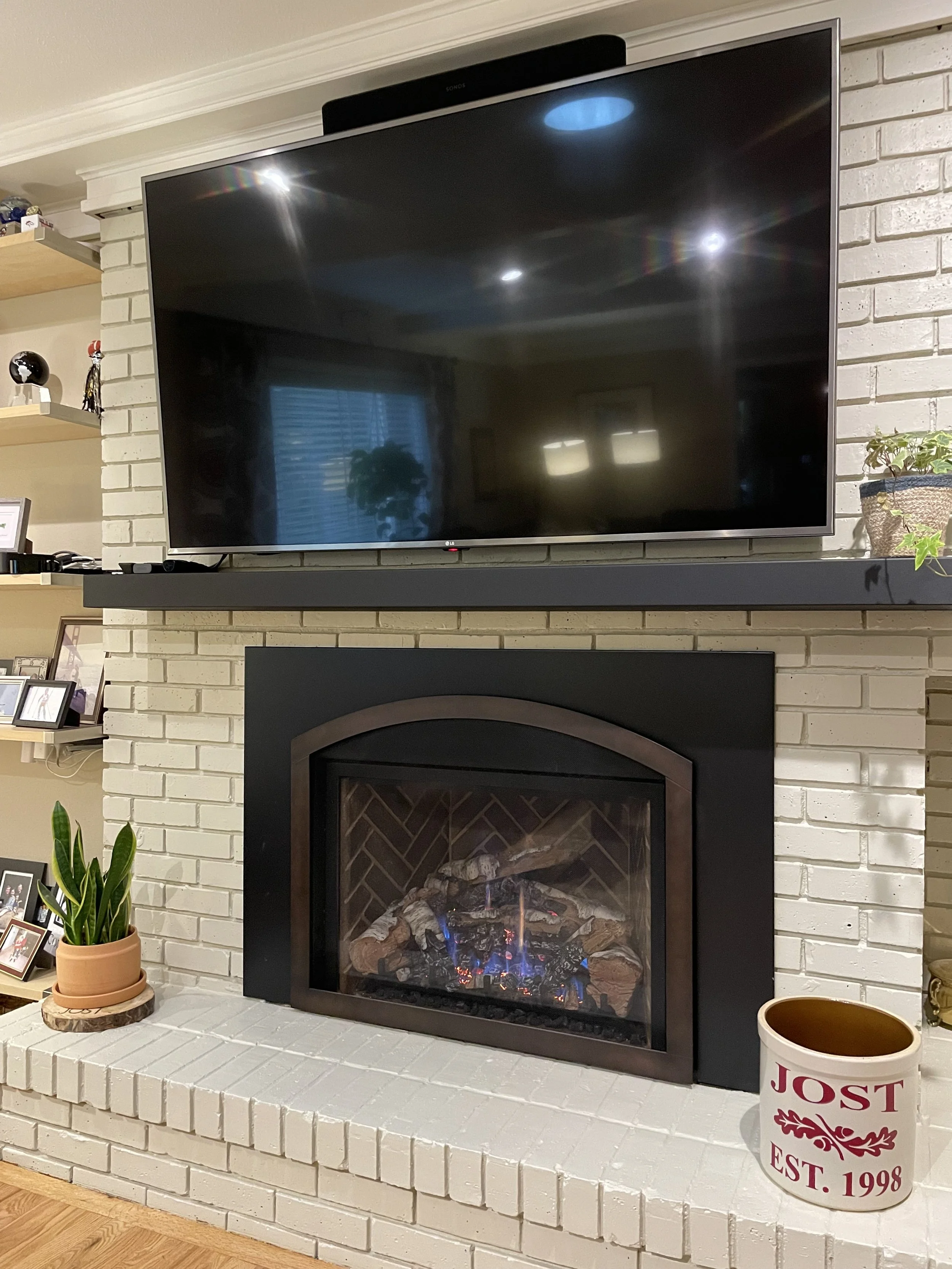 Mendota FV44i — Gas Insert